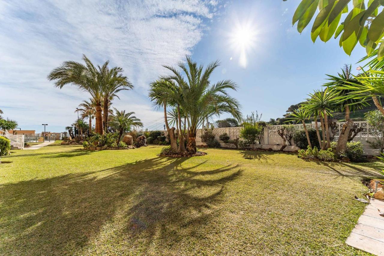 Appartement 61-beach Front With Stunning Views In
