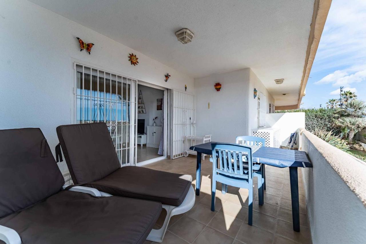 Appartement 61-beach Front With Stunning Views In *